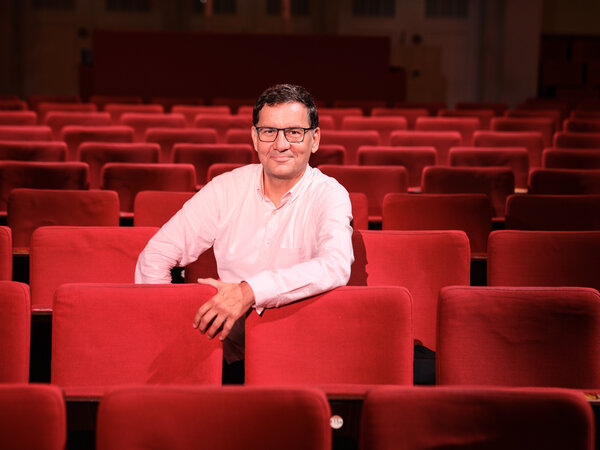 Bild vergr&ouml;&szlig;ern: Künstlerfoto Moritz Netenjakob