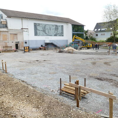 Bild vergrößern: Spatenstich Mai 2021